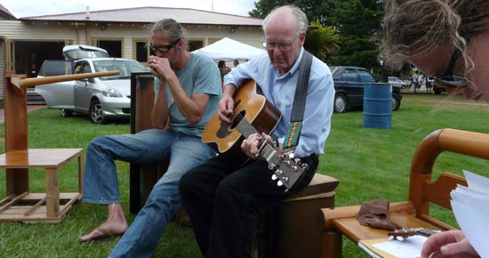 Jam Session on Jan 13th in Rotorua. Barry (on the reject seat to the right of the Table seat) Don (on the macrapapa seat) and Anna (on the retro bench).